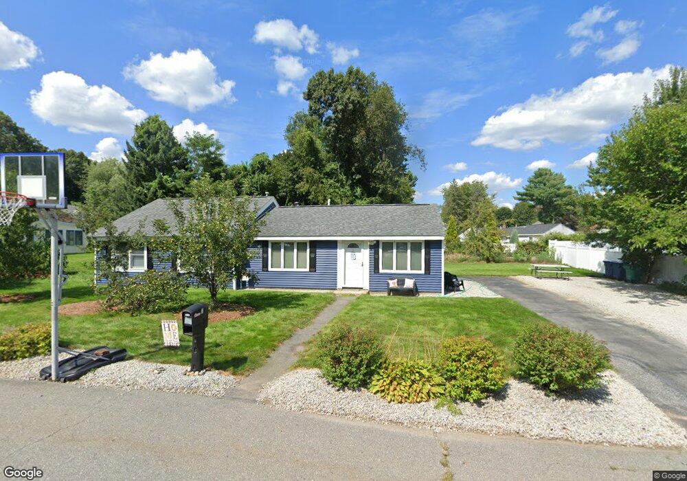 31 Elizabeth Rd, Billerica, MA 01821 - photo 1