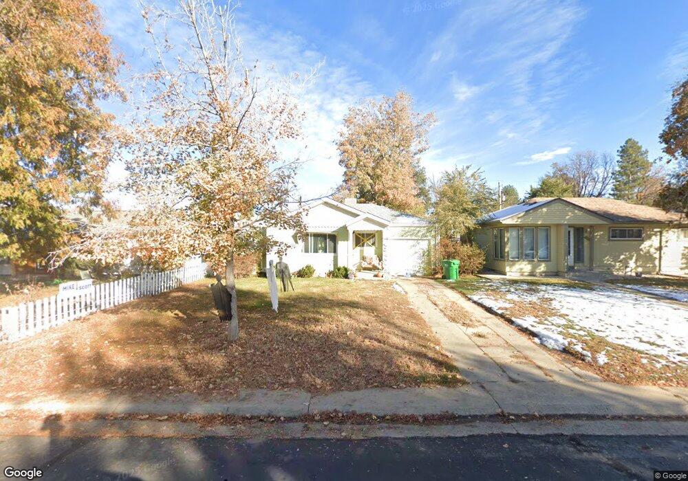 2256 Geneva St, Aurora, CO 80010 - photo 1