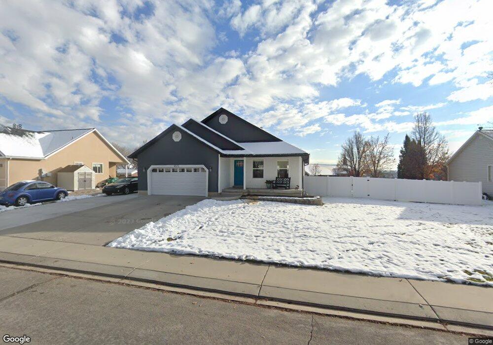4573 Carriage Ln, Pleasant Grove, UT 84062 - photo 1