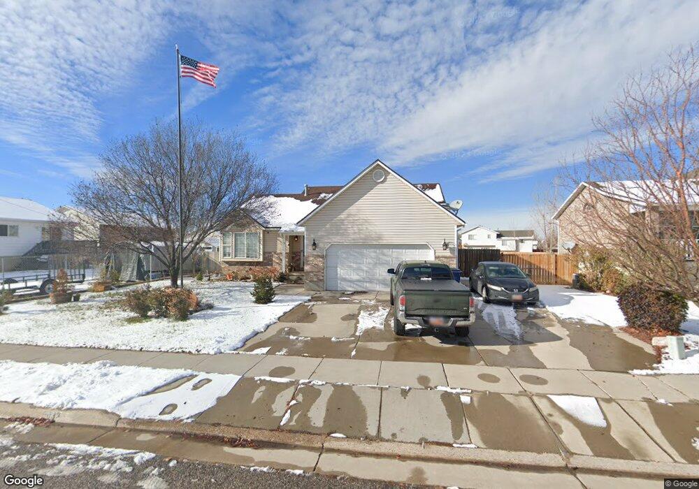 5033 S Vista Dr unit 24, Roy, UT 84067 - photo 1