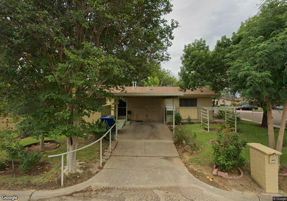 424 Mulberry Cir unit A, Laredo, TX 78041 - photo 1