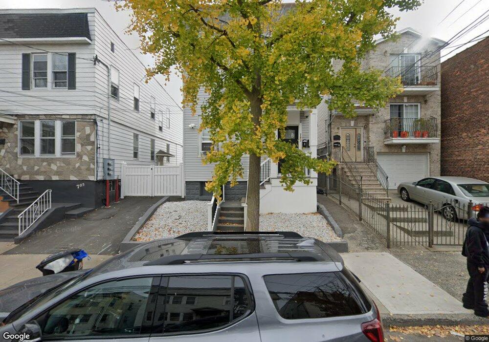 703 N 7th St, Newark, NJ 07107 - photo 1
