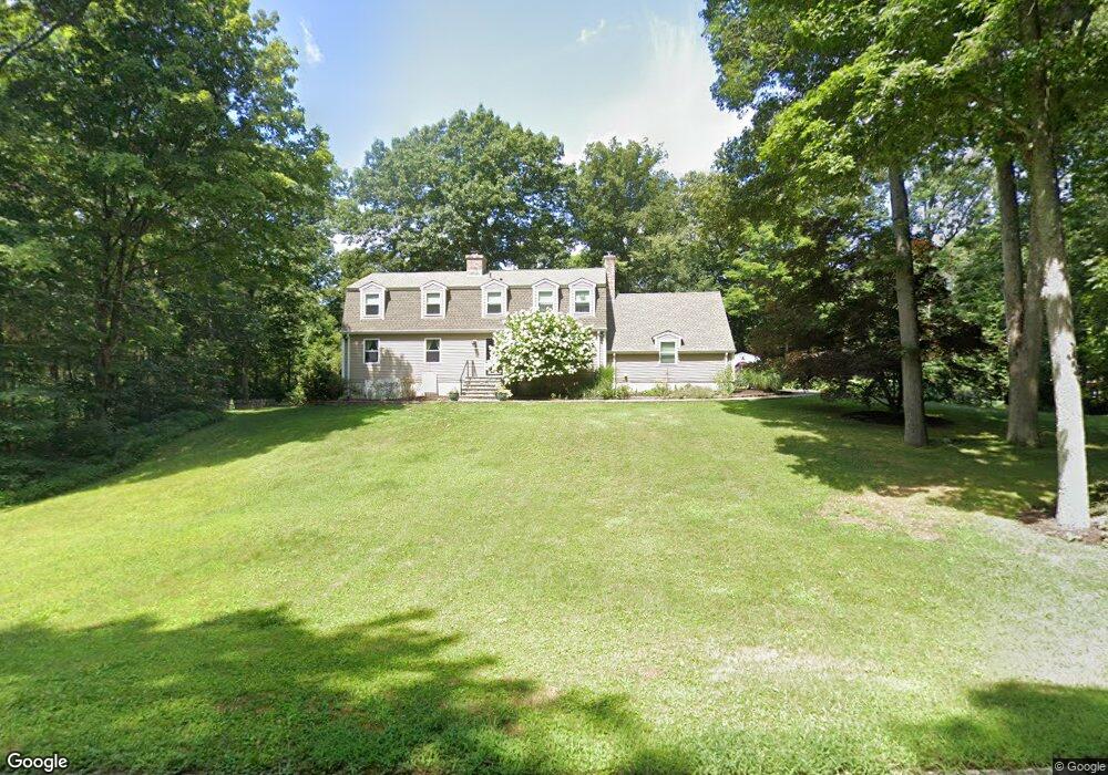 584 Northwood Dr, Guilford, CT 06437 - photo 1