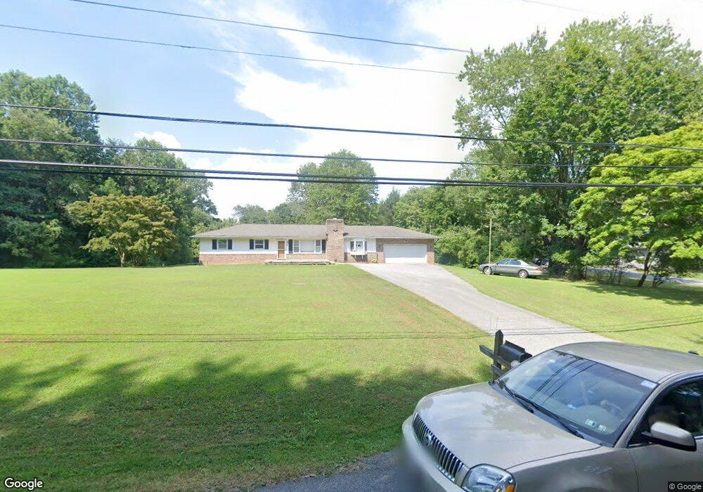 1042 Cockeys Mill Rd, Reisterstown, MD 21136 - photo 1