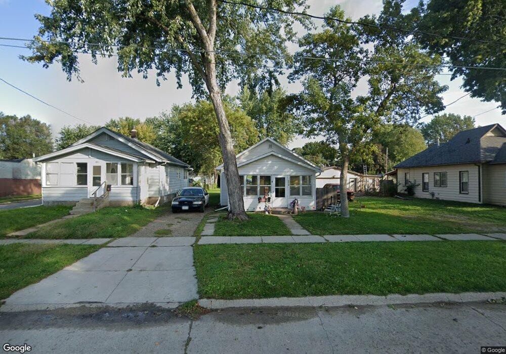 2204 Lyon St, Des Moines, IA 50317 - photo 1