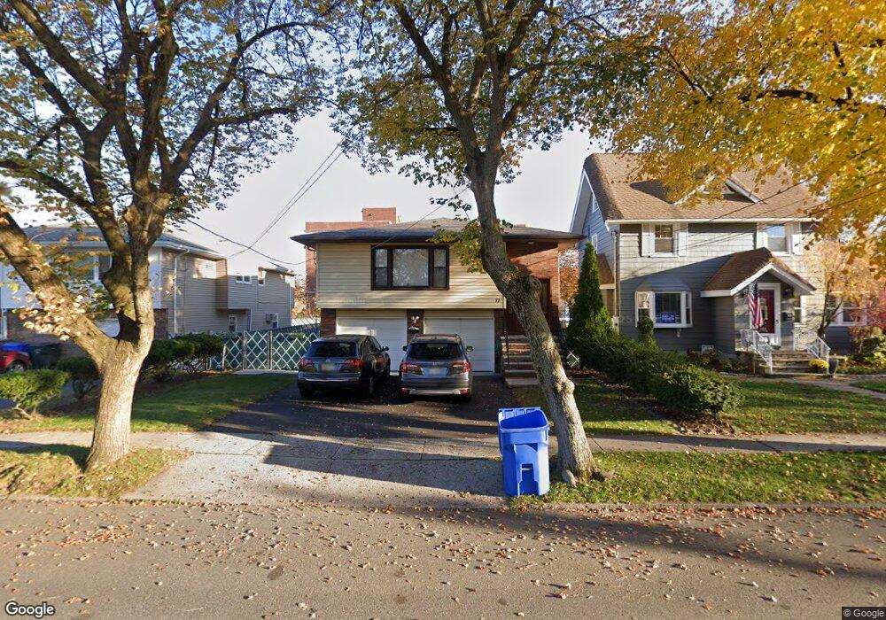 77 Maple St, Rutherford, NJ 07070 - photo 1