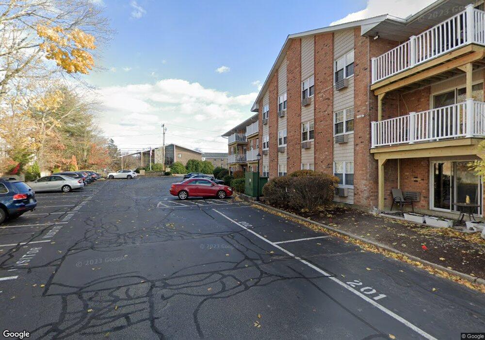 23 Bullocks Point Ave unit 2/2B, Riverside, RI 02915 - photo 1