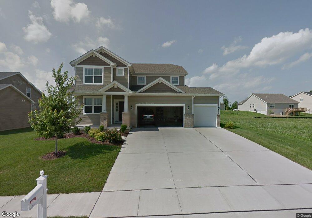 516 Longfellow Dr, O Fallon, IL 62269 - photo 1