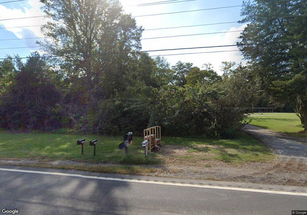 1103 James Monroe Hwy, Colonial Beach, VA 22443 - photo 1