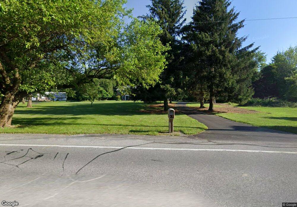 6407 Beverly Hills Rd, Coopersburg, PA 18036 - photo 1