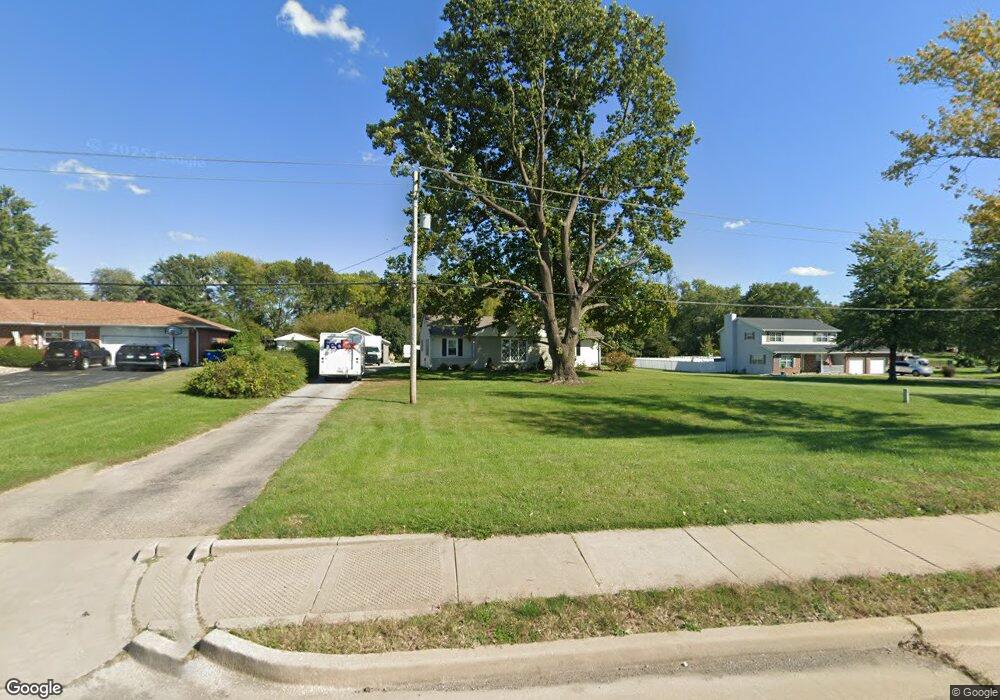 2900 Maryville Rd, Maryville, IL 62062 - photo 1