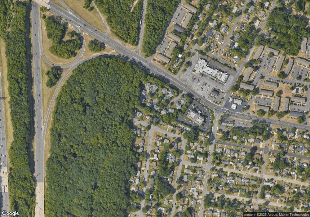 15 Commons Dr, Neptune, NJ 07753 - photo 1