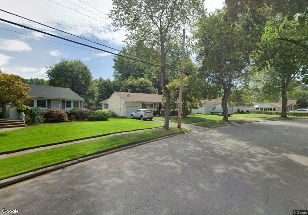 164 Mohawk Dr, River Edge, NJ 07661 - photo 1