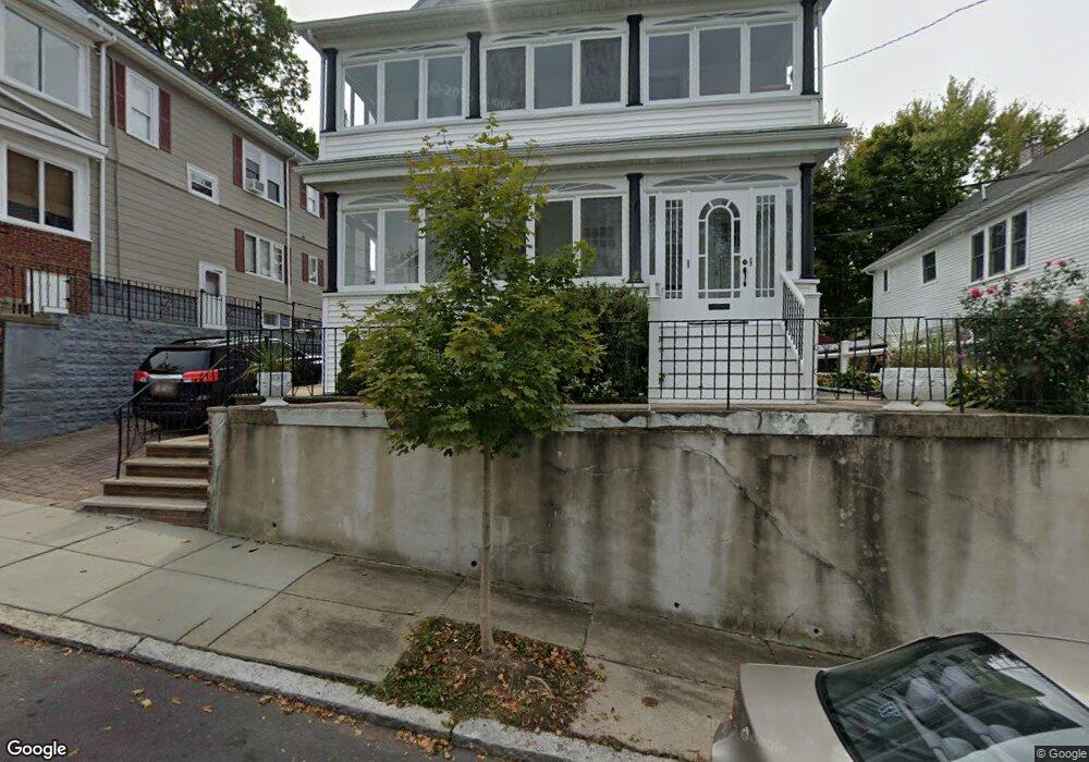 17 Bostonia Ave unit 1 BED Brighton, Brighton, MA 02135 - photo 1