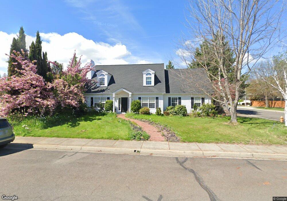 897 Mendolia Way, Central Point, OR 97502 - photo 1