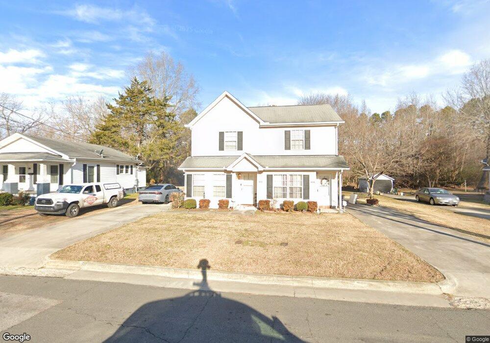 109A Peace St unit B, Oxford, NC 27565 - photo 1