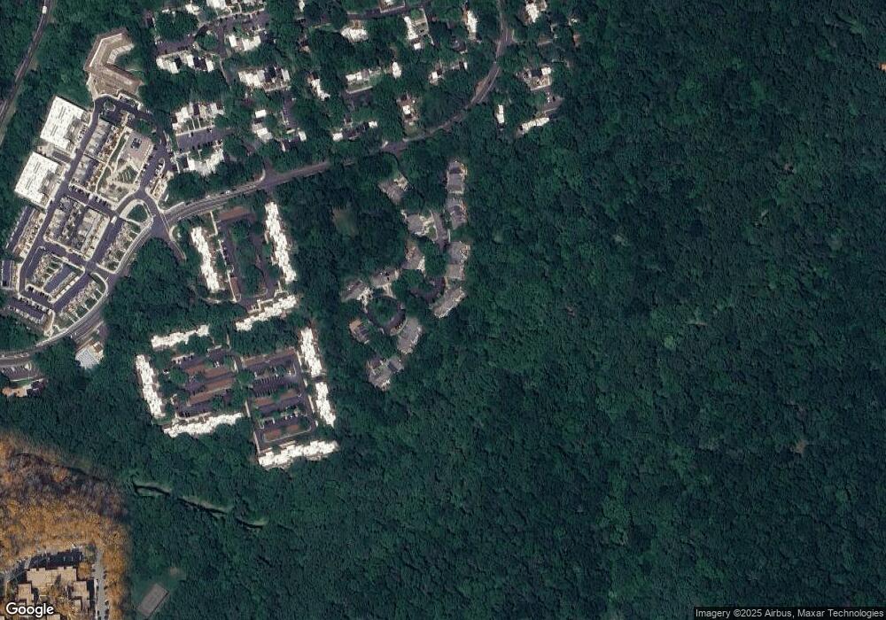 1640 Oak Spring Way, Reston, VA 20190 - photo 1