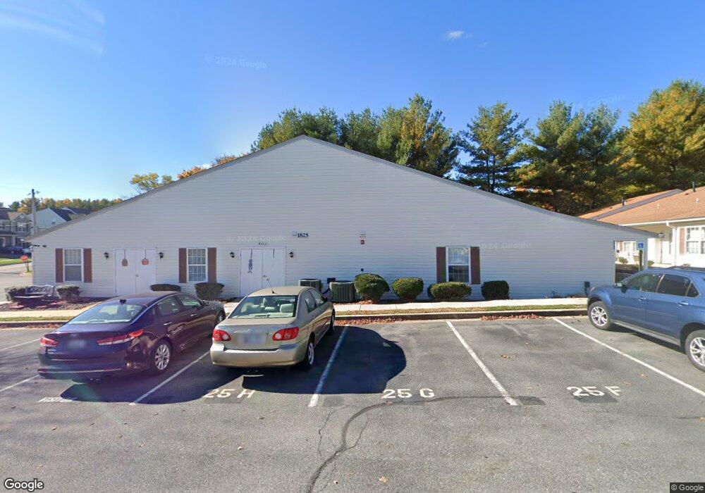 1825 Vincenza Dr unit E, Sykesville, MD 21784 - photo 1