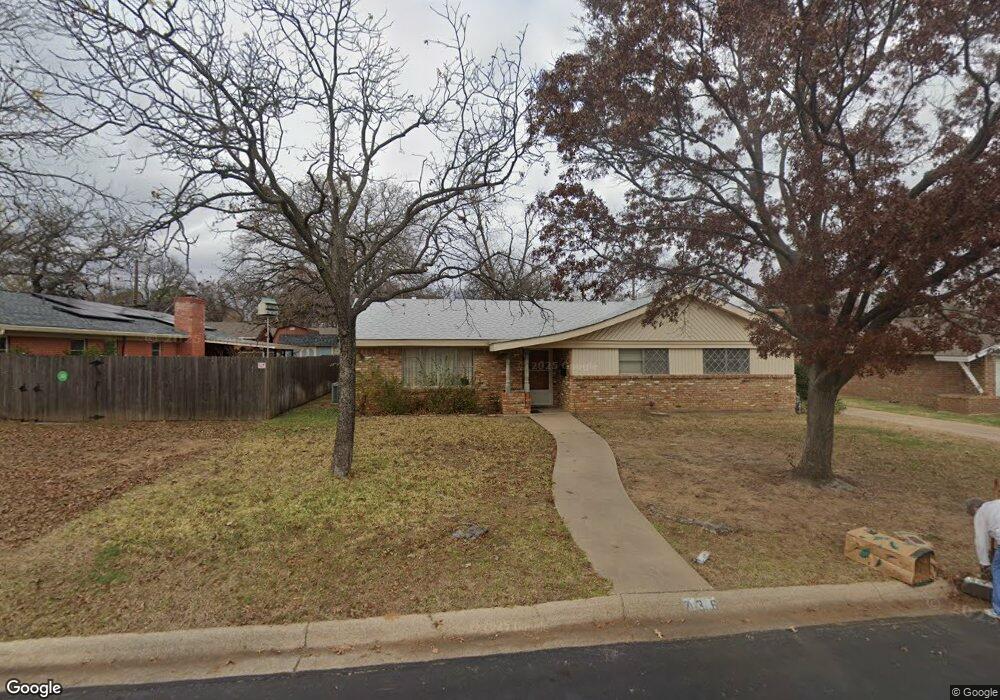 736 Edgehill Dr, Hurst, TX 76053 - photo 1