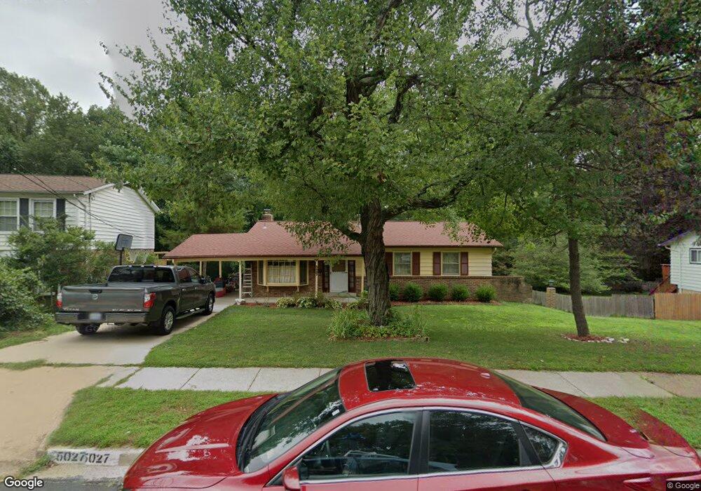 5027 King Richard Dr, Annandale, VA 22003 - photo 1