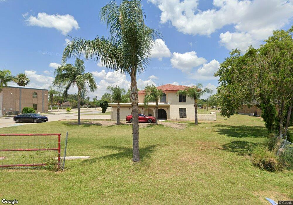 301 E Sugar Cane Dr, Weslaco, TX 78599 - photo 1