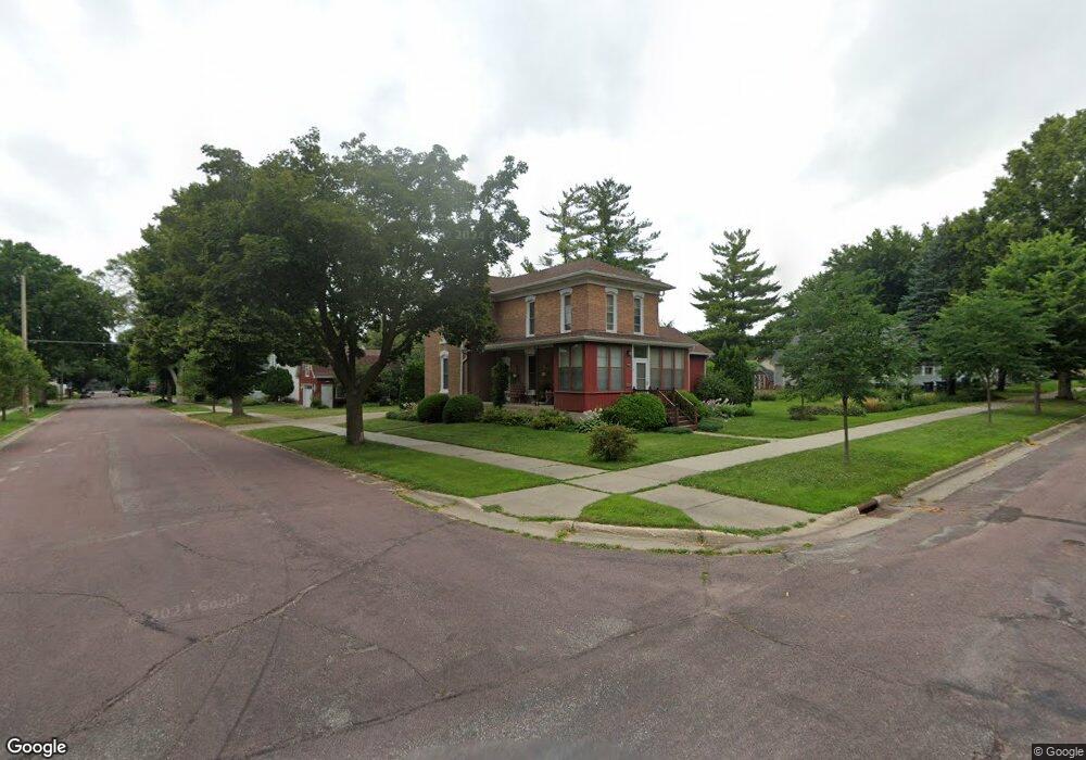 1502 N 4th St, Mankato, MN 56001 - photo 1