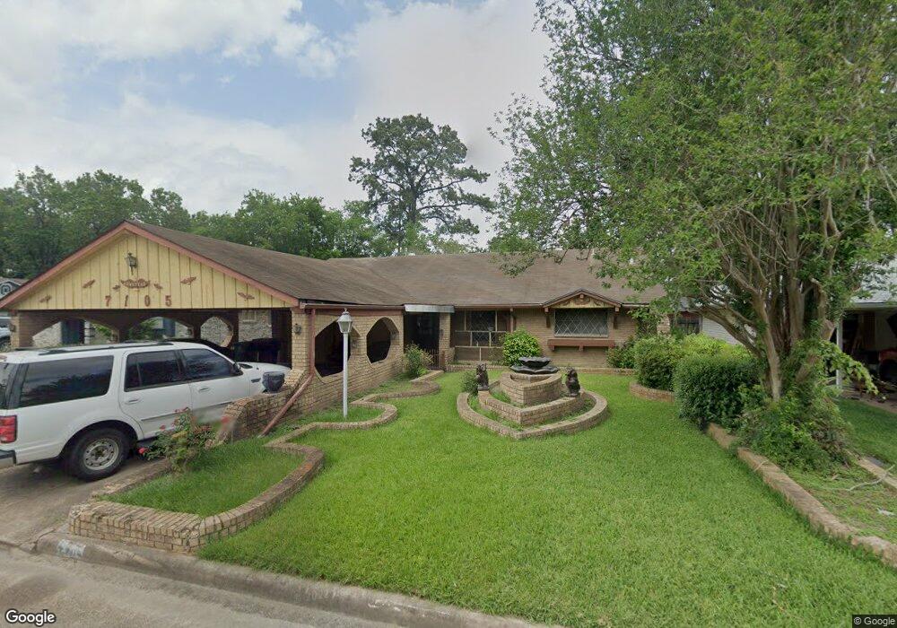 7705 Yoe St, Houston, TX 77016 - photo 1