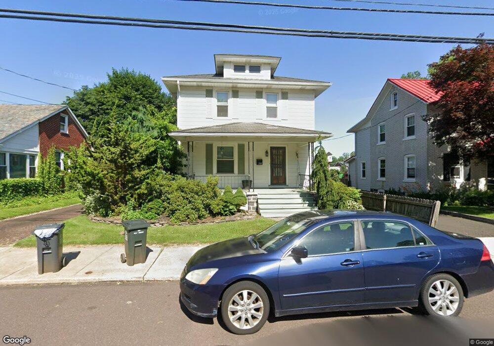 226 S 11th St, Quakertown, PA 18951 - photo 1