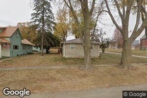 304 2nd St, Mount Auburn, IA 52313