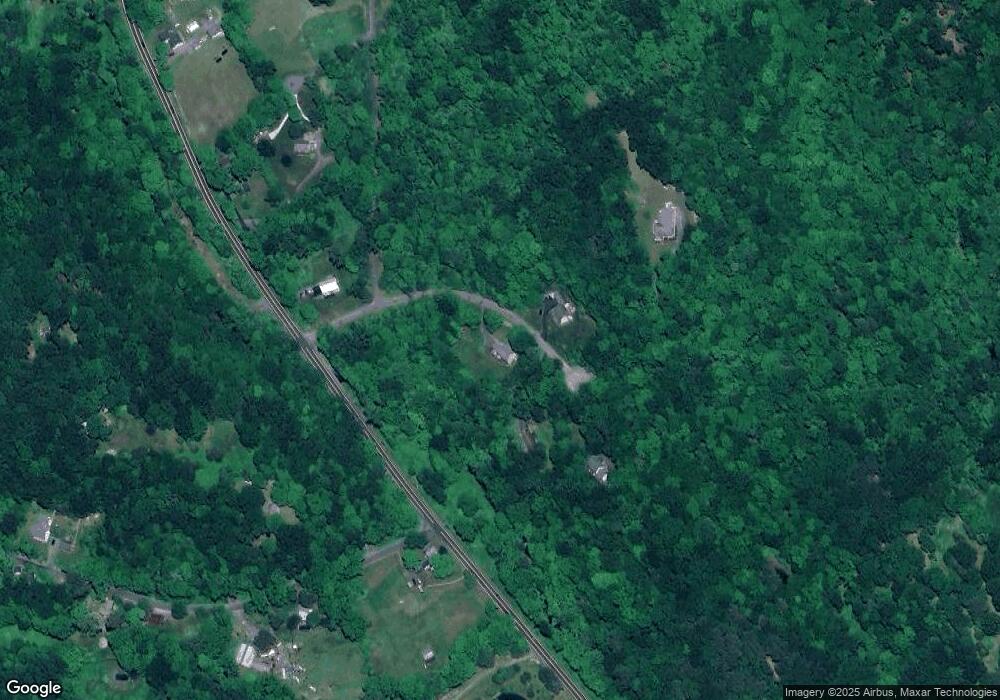 20 Woodside Cir, Woodbury, CT 06798 - photo 1