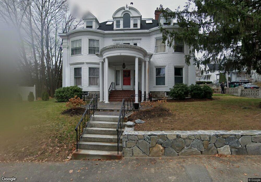 349 Beacon St unit C, Lowell, MA 01850 - photo 1