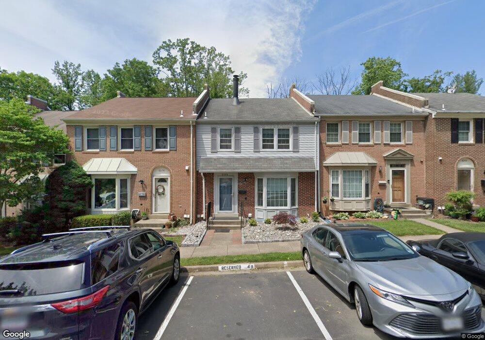 8056 Sleepy View Ln, Springfield, VA 22153 - photo 1