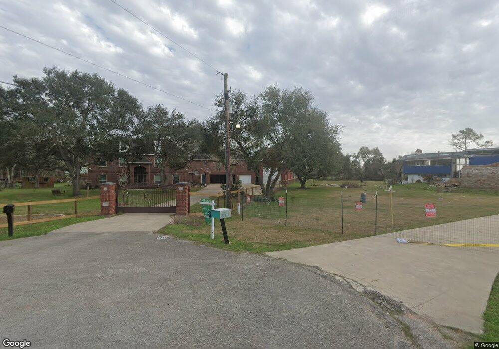 4002 Country Trails St, Alvin, TX 77511 - photo 1