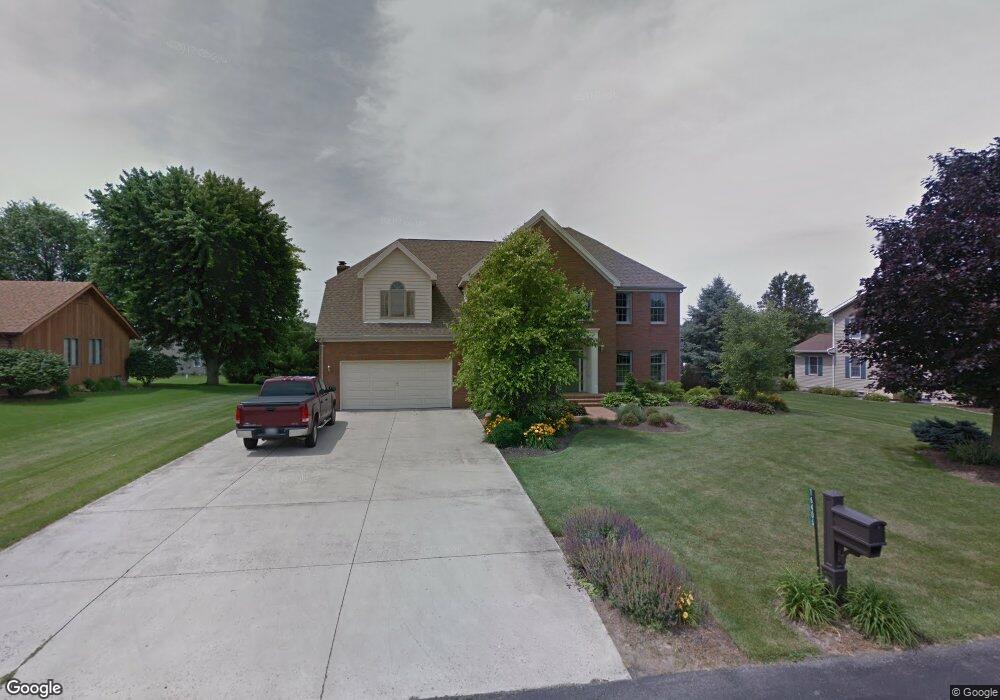 16406 Maureen Dr, Kenton, OH 43326 - photo 1