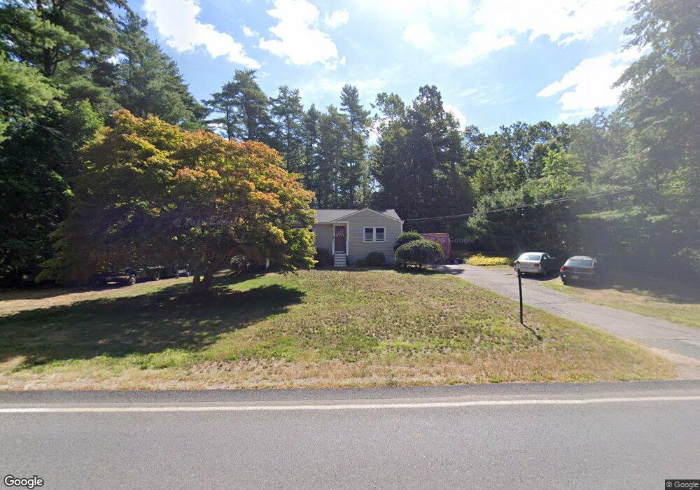 814 Center St, Pembroke, MA 02359 - photo 1