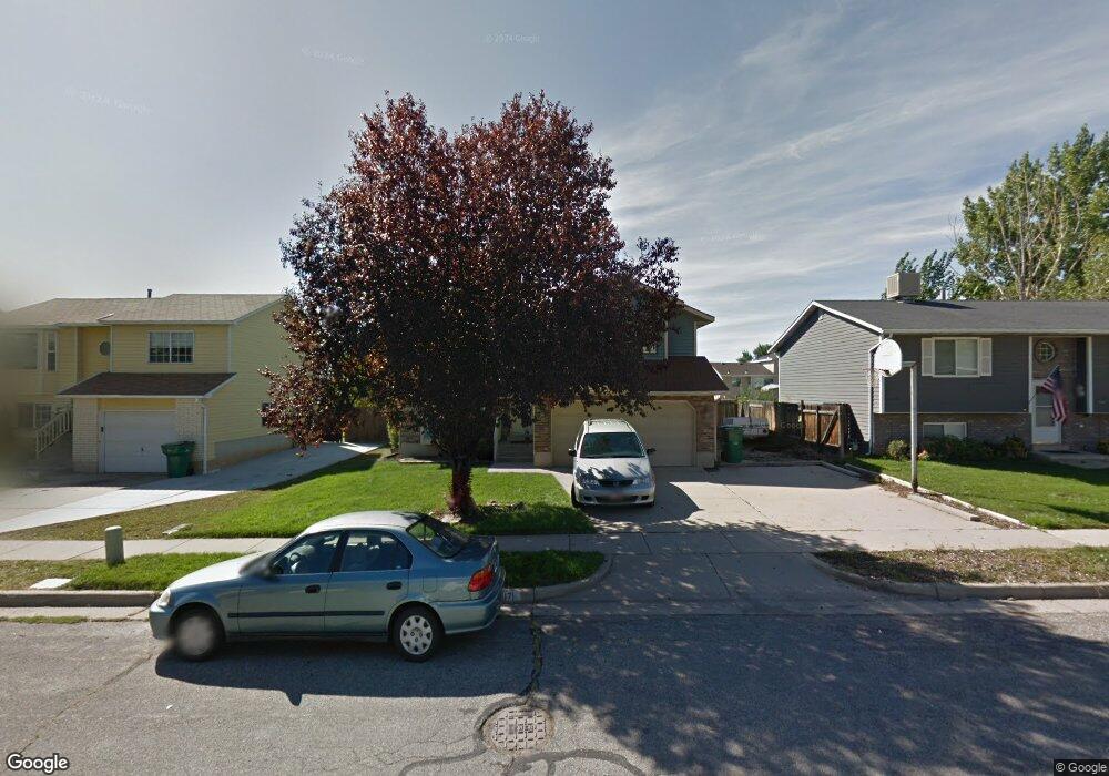 1171 N 200 W, Layton, UT 84041 - photo 1