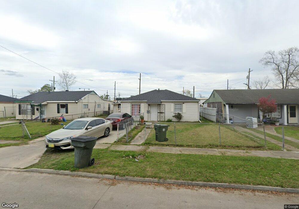 1709 9th Ave, Lake Charles, LA 70601 - photo 1