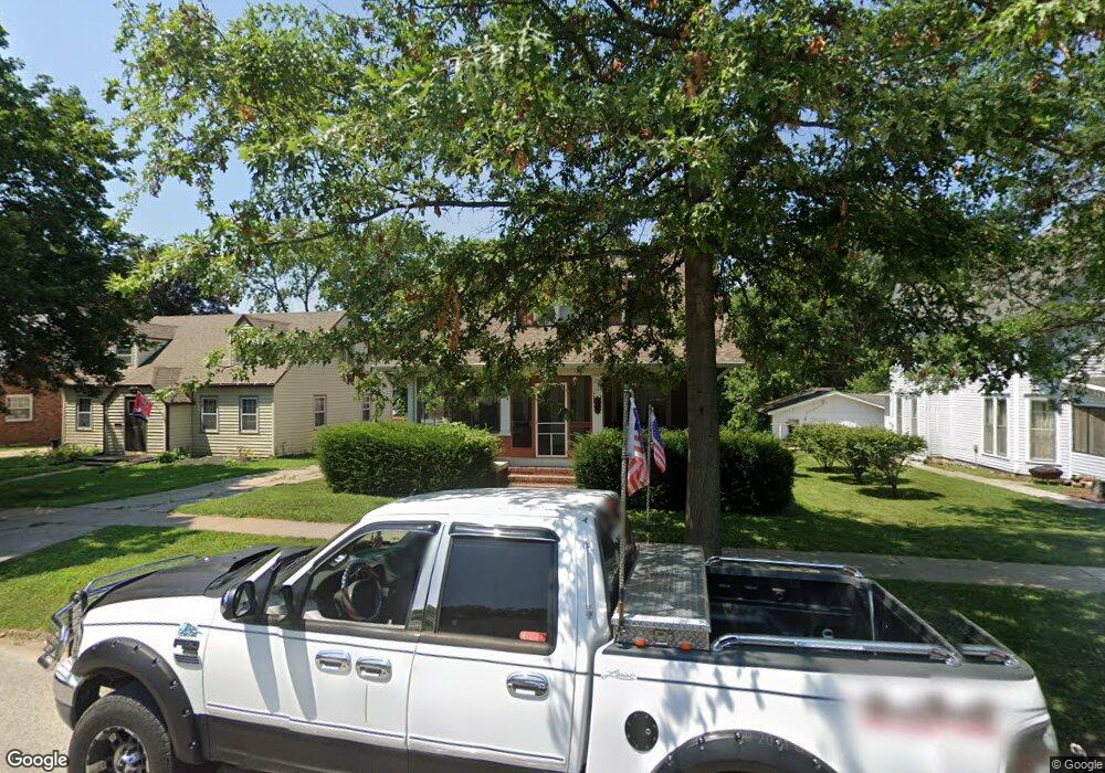 704 West St, Shenandoah, IA 51601 - photo 1