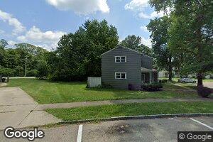 1 Chalmers Ct, Cincinnati, OH 45218