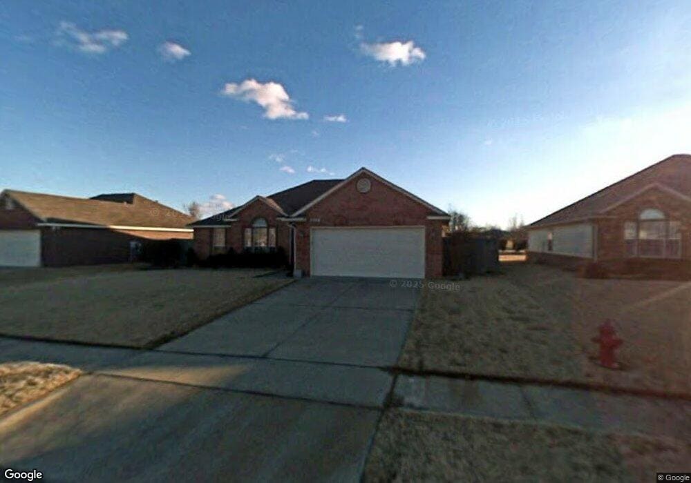 217 W Charleston St, Broken Arrow, OK 74011 - photo 1