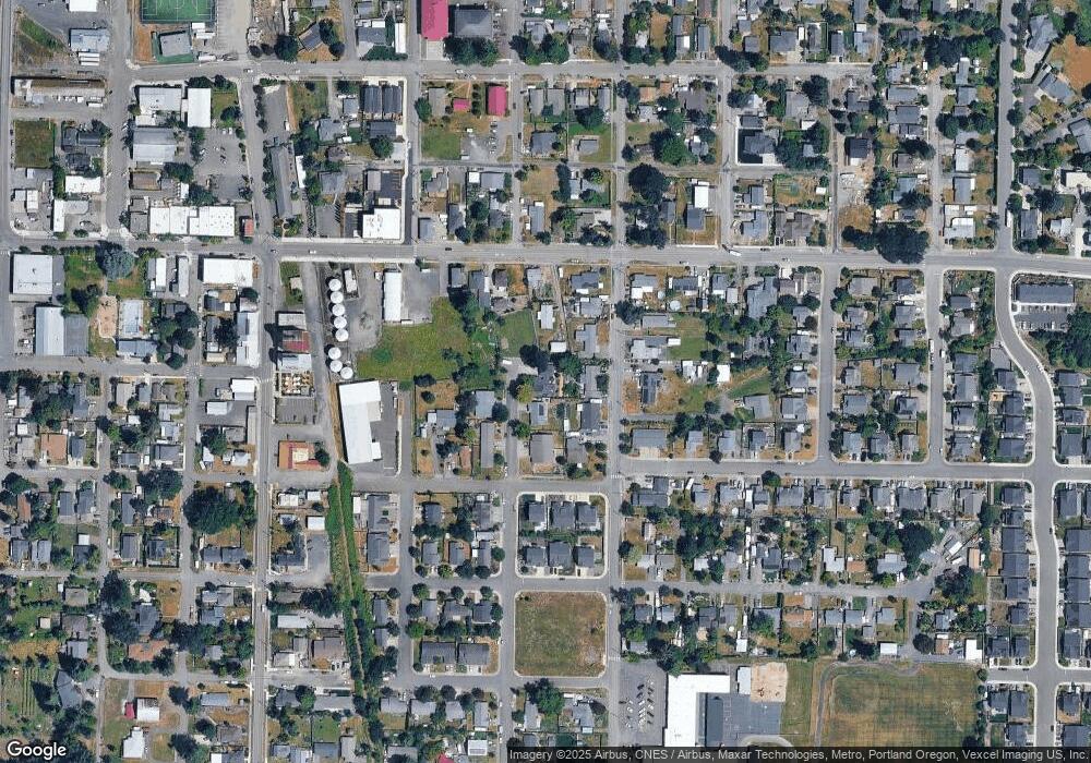 210 S Second St, Carlton, OR 97111 - photo 1