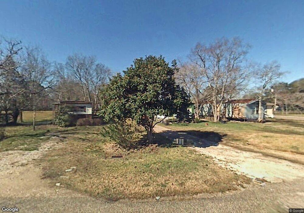 800 Tovrea Rd, Alvin, TX 77511 - photo 1