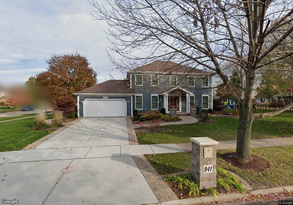 941 Canyon Run Rd, Naperville, IL 60565 - photo 1