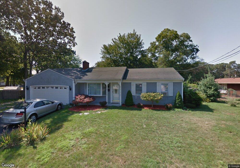 21 Timberland Dr, Riverside, RI 02915 - photo 1