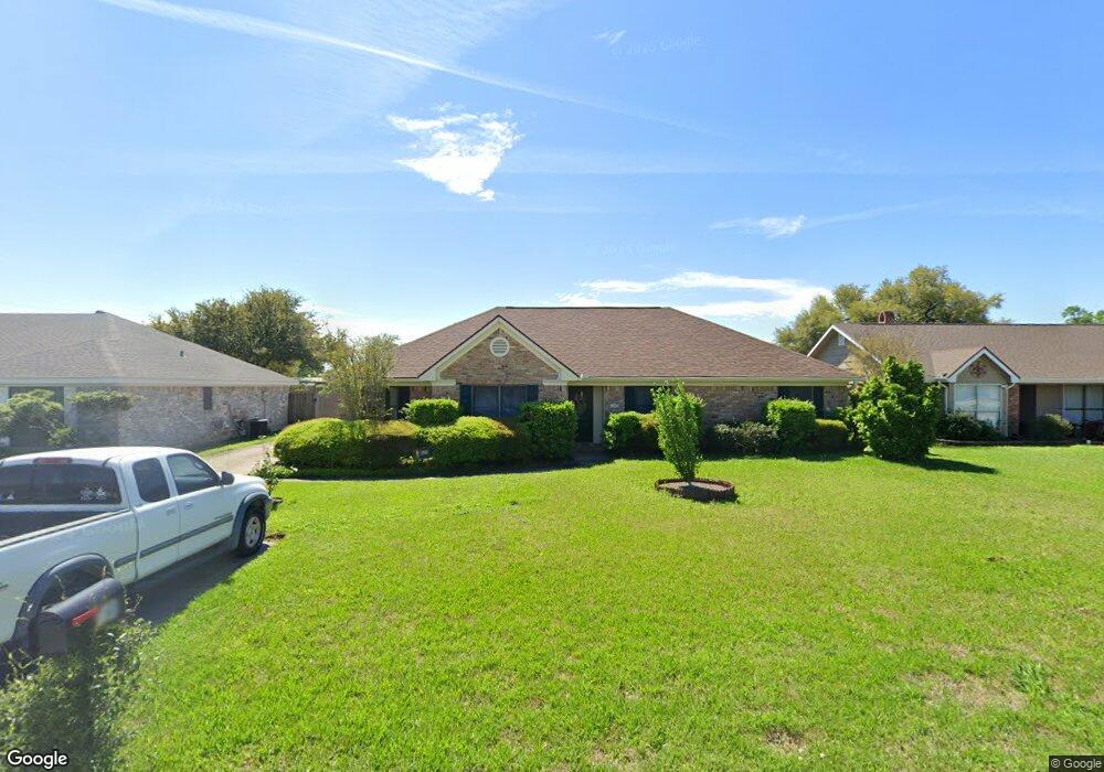 1305 Covey Ln, Lake Charles, LA 70605 - photo 1