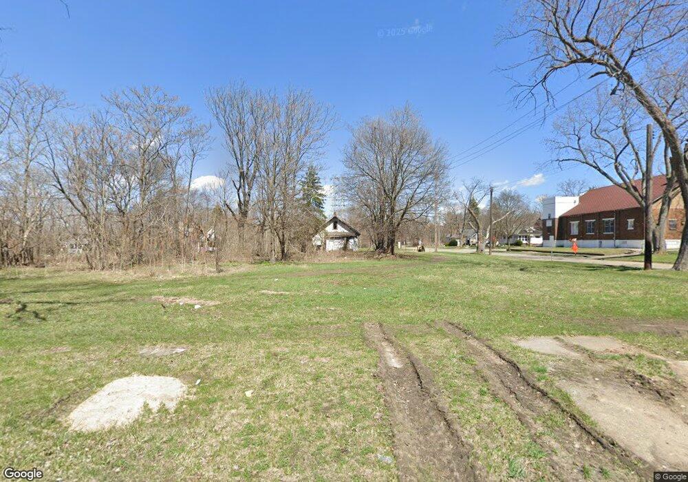 1549 New York Ave, Flint, MI 48506 - photo 1