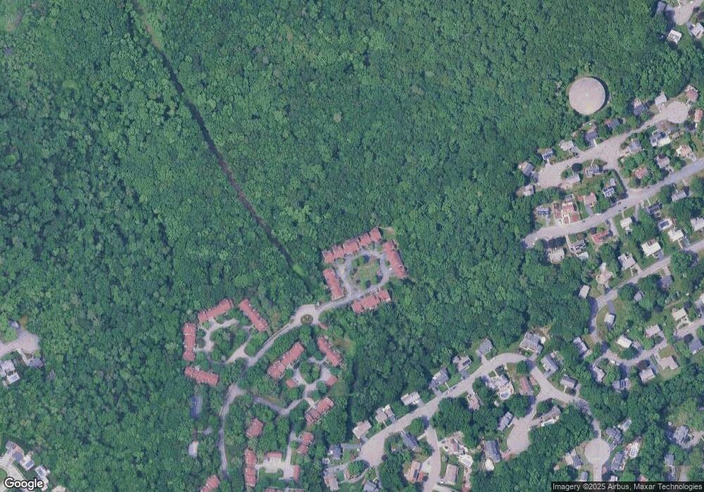 4 Vine Brook Way, Woburn, MA 01801 - photo 1