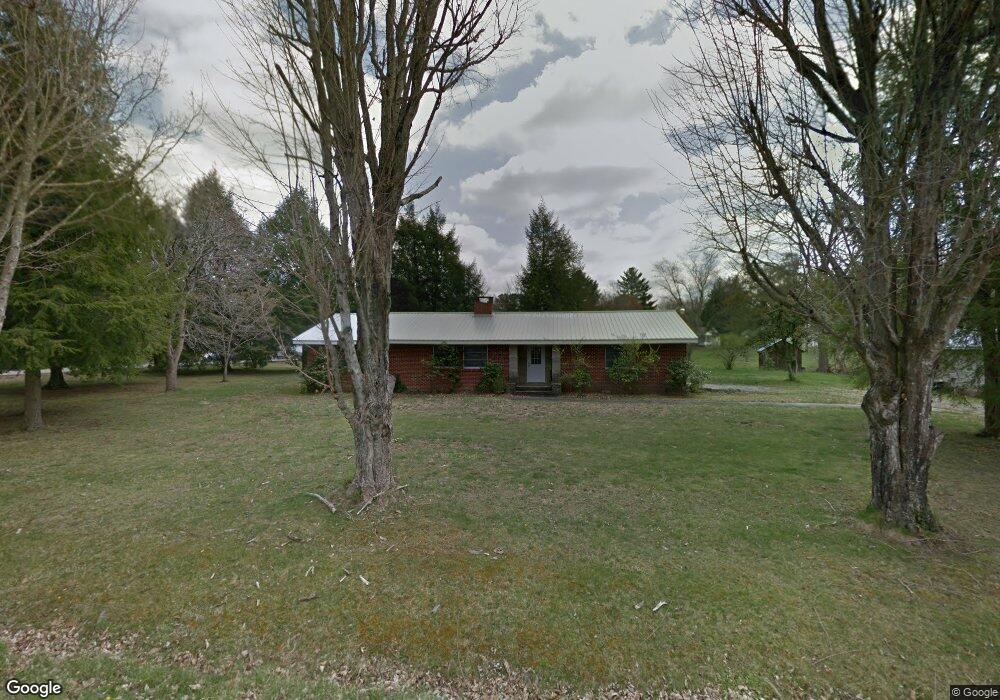 394 Dooley St, Crossville, TN 38555 - photo 1
