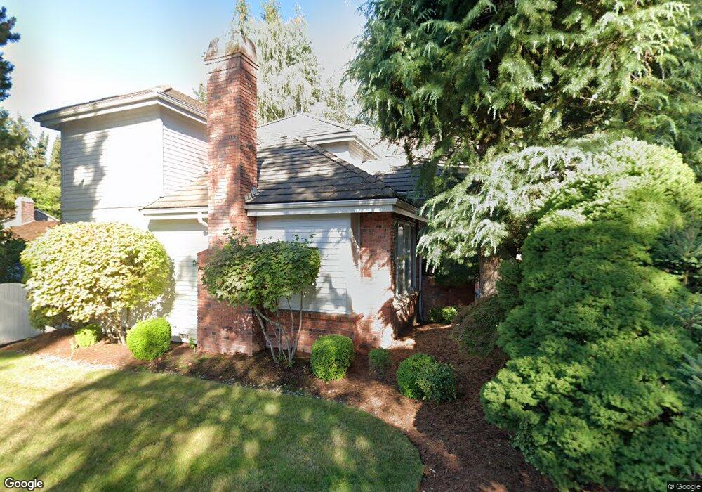 8330 SE 57th St, Mercer Island, WA 98040 - photo 1