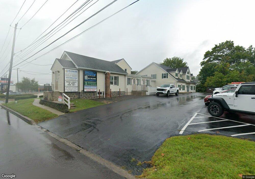 1534 W Broad St unit 700, Quakertown, PA 18951 - photo 1